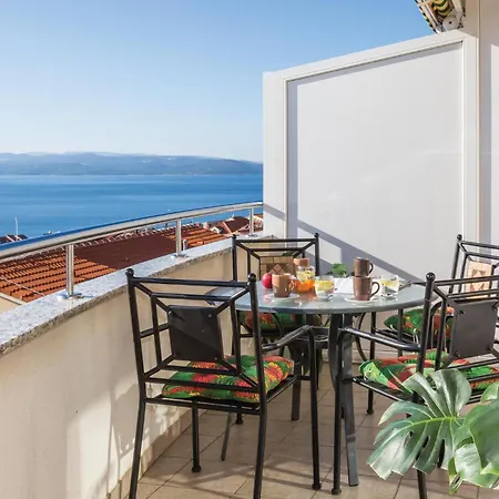Apartament With Sea View 01 Makarska